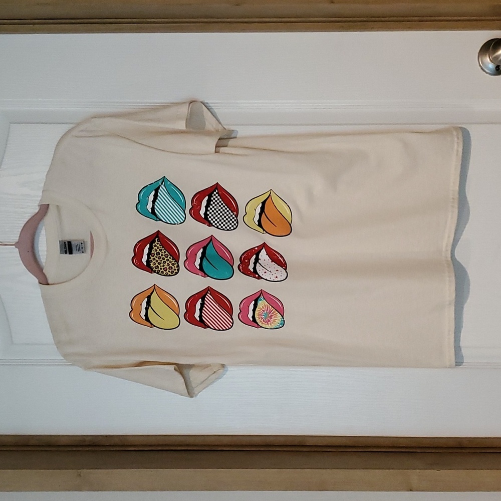 Rolling stones multi color cream graphic tee shirt